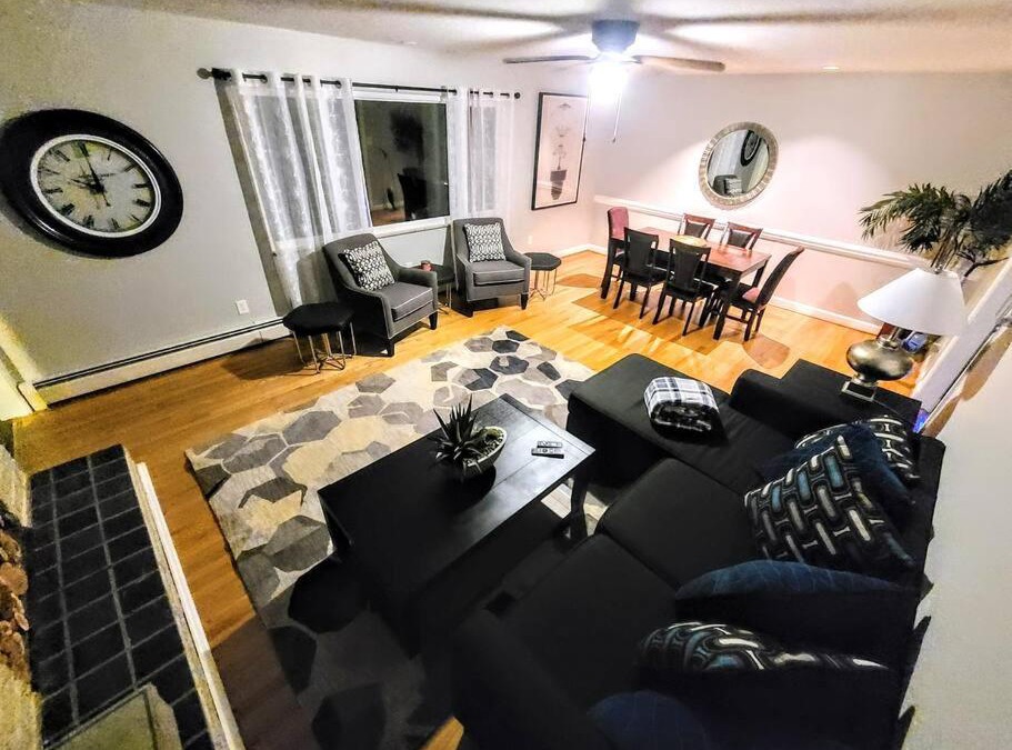 Mosby Apartment | Spacious & Lovely 4BR Apartment in Mechanicsville