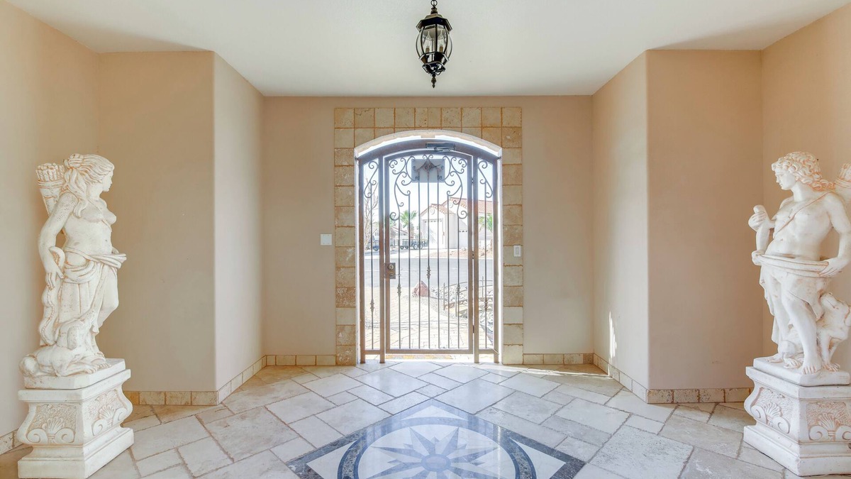 Fort Mohave House | Spacious Luxe Home w/Lake Access in Fort Mohave!