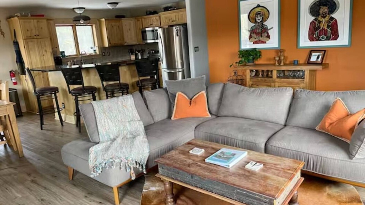 Nederland House | Spacious luxury home with Hot tub & Mountain Views
