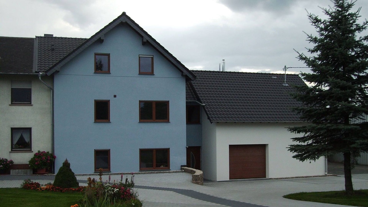 Denterhof Villa | Spacious Mansion in Feuerscheid with Garden