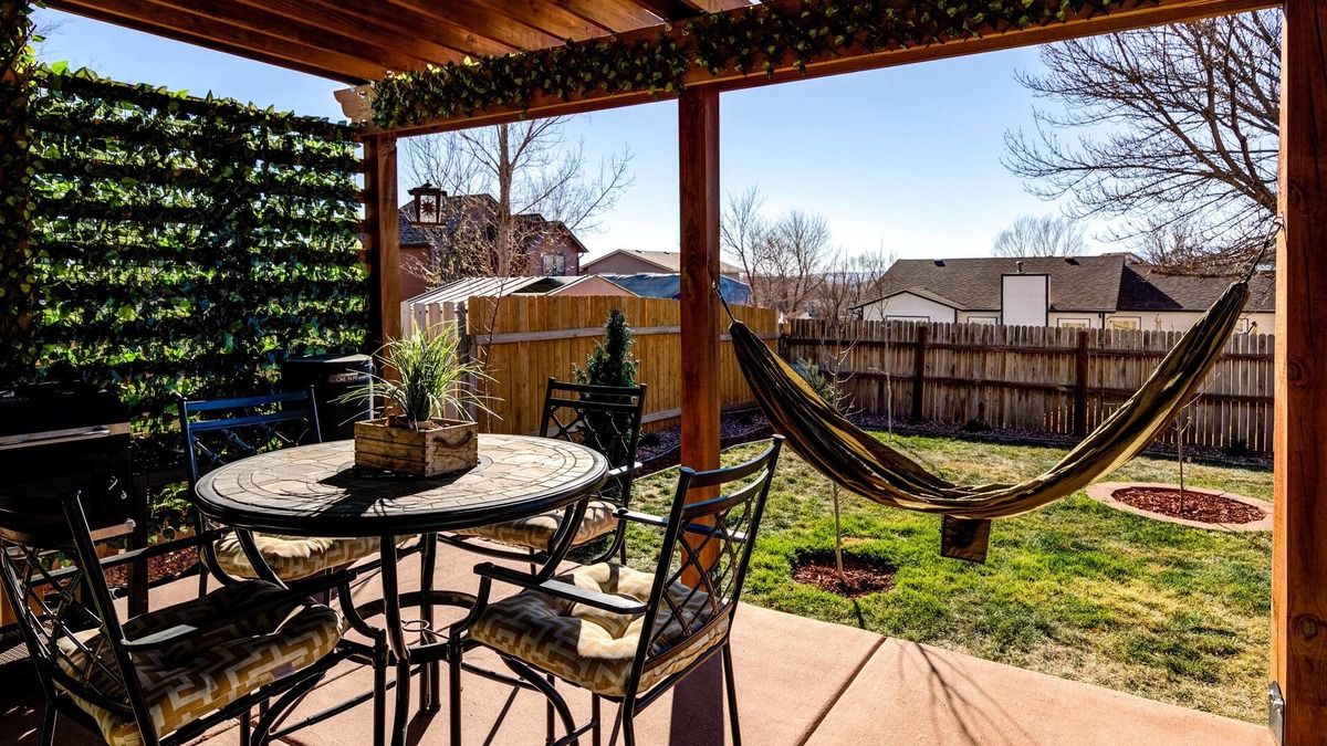 Security-Widefield House | Spacious Modern Gorgeous Mountain Views Fort Carson Fire Pit!