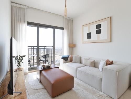 Dubai Apartment | Spacious Modern 1 BR Town Square, Dubai.
