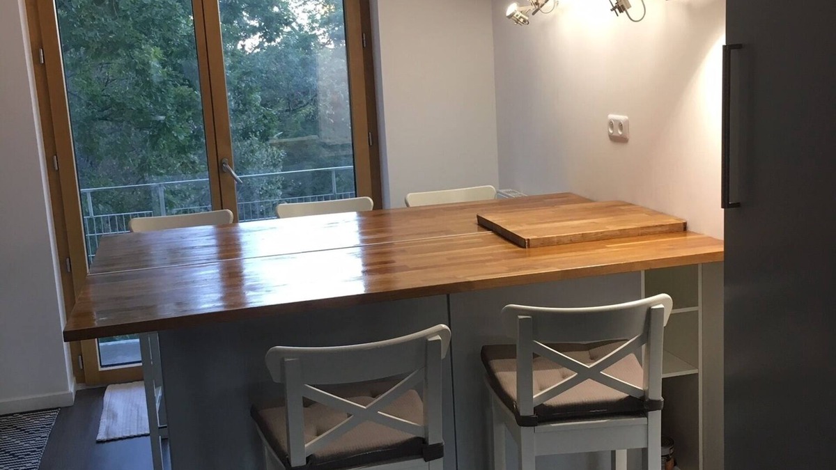Fontainebleau Apartment | Spacious modern apartment in Fontainebleau near INSEAD (5’ walk), downtown (10’)
