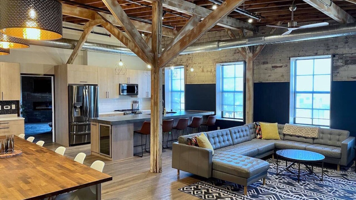Dubuque Apartment | Spacious + modern loft with 3 bedrooms & game room