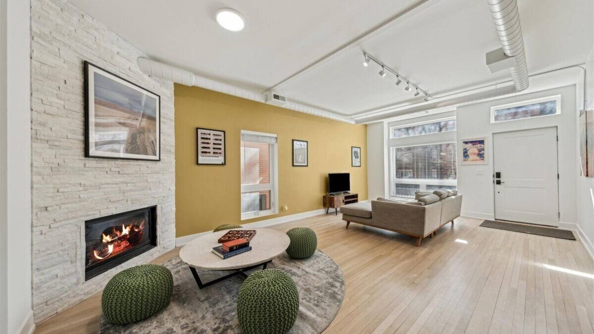 University Village / Little Italy House | Spacious Modern Retreat with Unique Charm