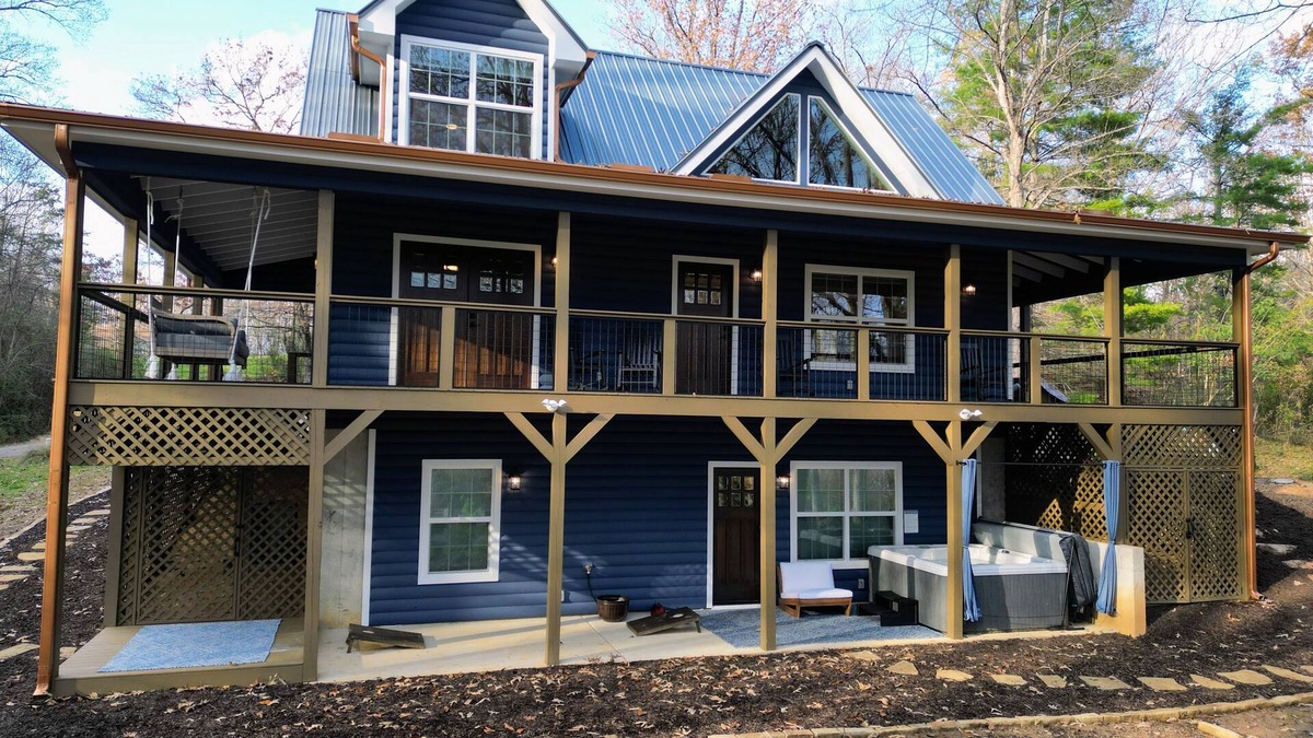 Young Harris Cabin | Spacious Mountain Retreat w/Hot Tub & Game Room
