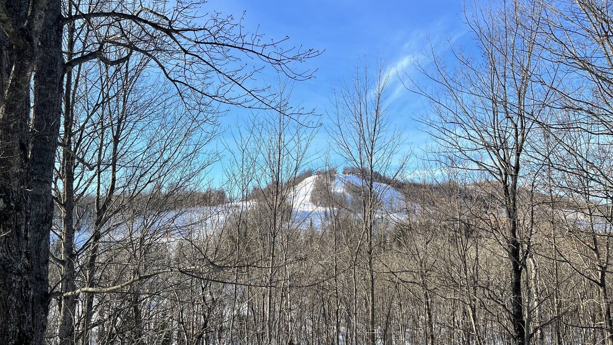 Bessemer House | Spacious northwoods getaway in the Powderhorn Mountain village minutes ski hills