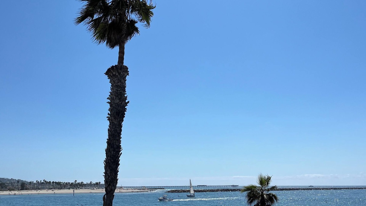 South Mission Beach Condo | Spacious Oceanfront Retreat – Steps from Boardwalk & Beach - stunning Sunsets
