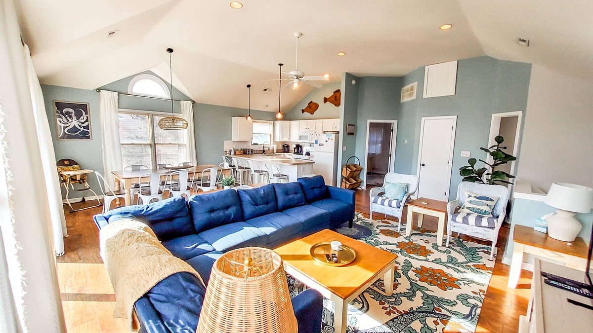 Ocean Sands House | Spacious, Oceanside 5/BR with pool, spa and outdoor shower - Sunday turnover!