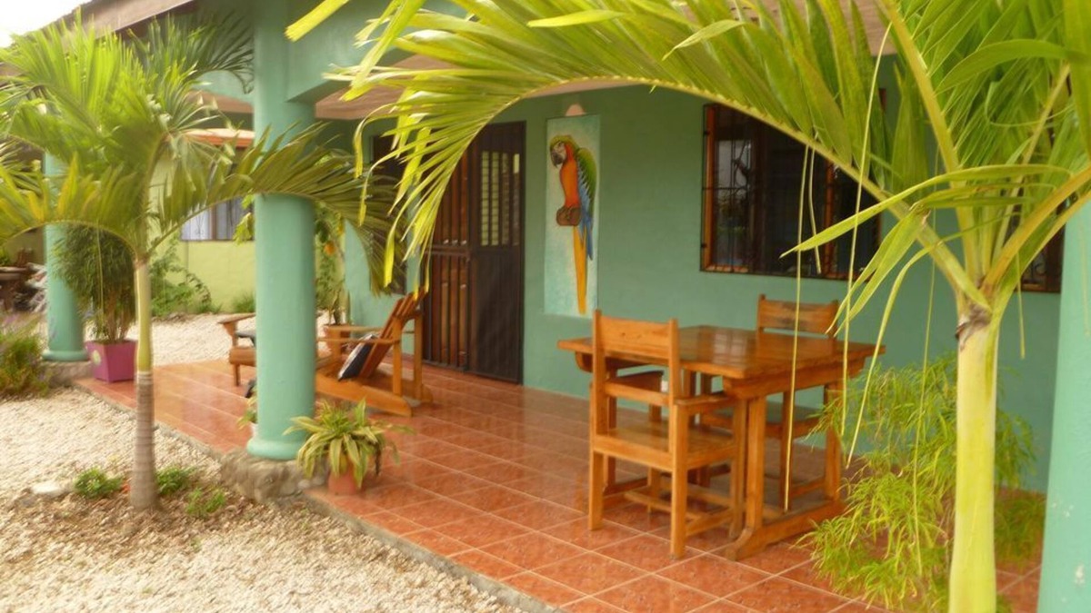 Samara House | Spacious Patio & Garden, Steps to Samara Beach. Casa Cielo