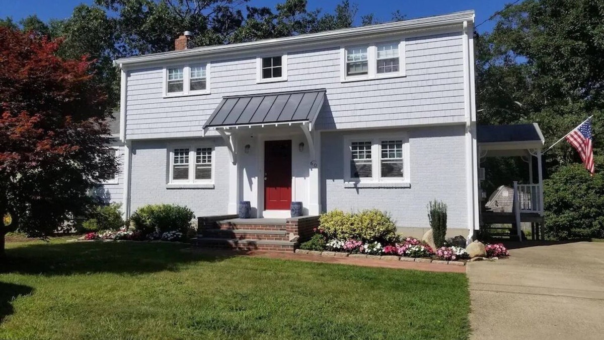 Plymouth House | Spacious, pet friendly home in Manomet. Weekly in summer & monthly in winter.