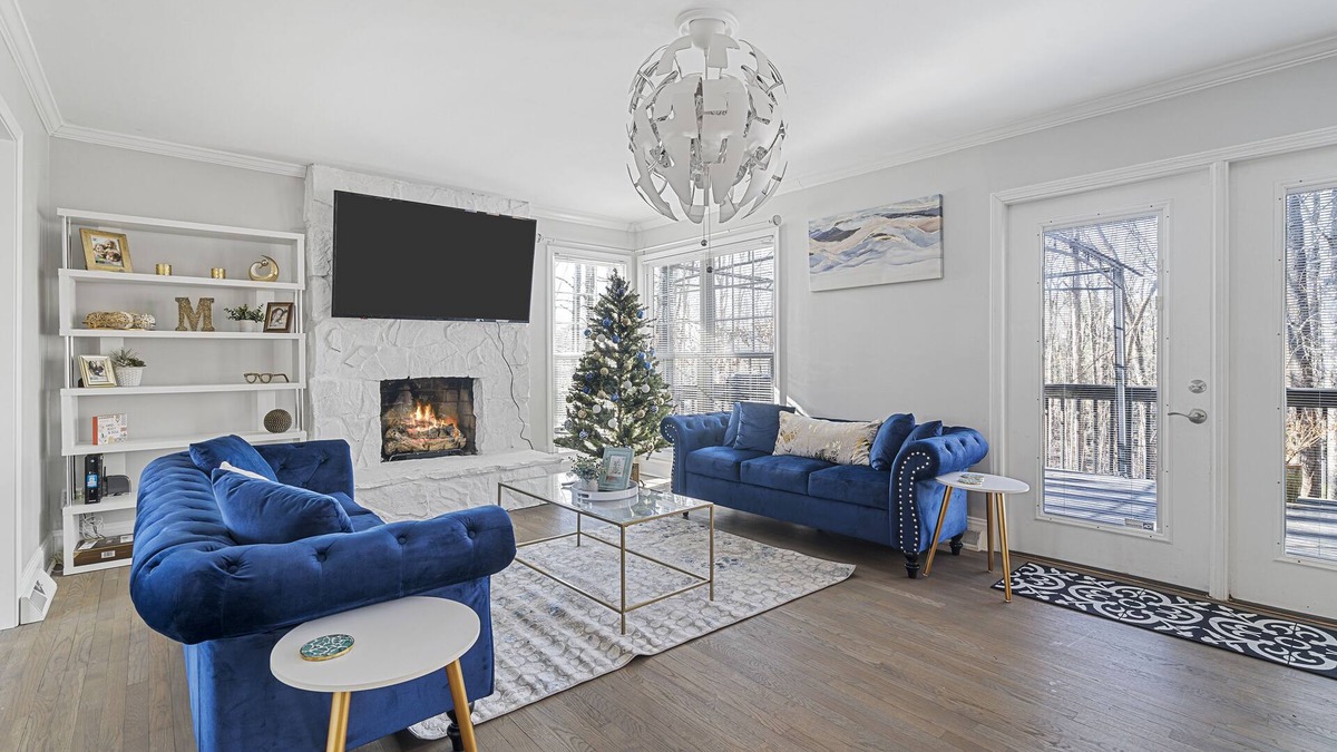 Charlotte House | Spacious Private 5BR-Perfect for Family Gathering in Charlotte