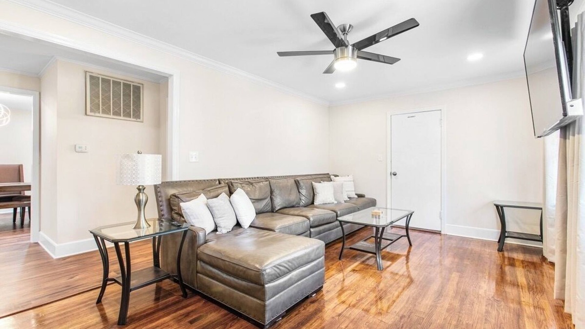Burlington House | Spacious Private Retreat Near Greensboro & Durham!