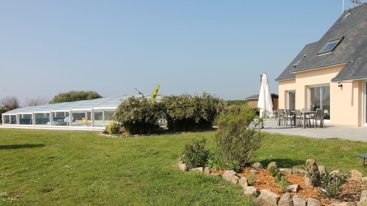 Penmarch Villa | Spacious, quiet villa with swimming pool and large enclosed garden