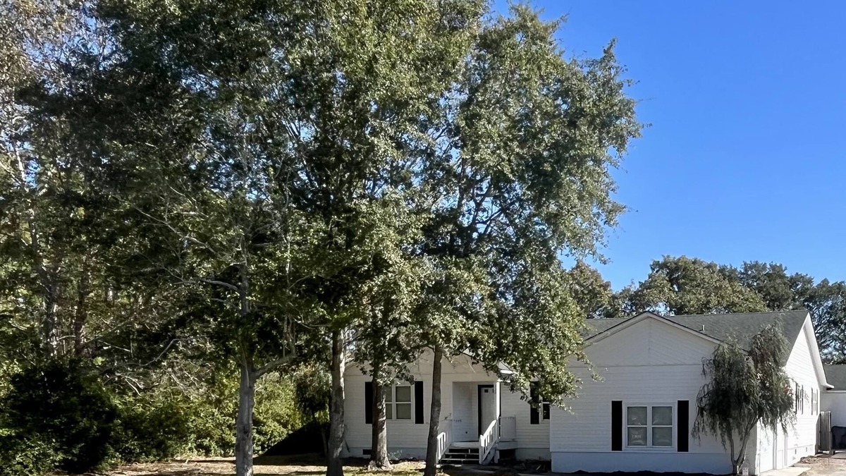 Boiling Spring Lakes House | Spacious, remodeled