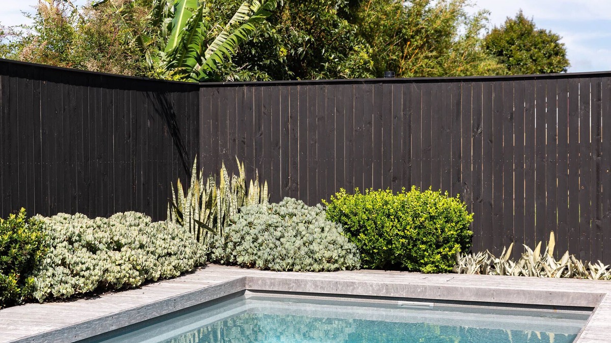 Gerringong House | Spacious renovated cottage with pool