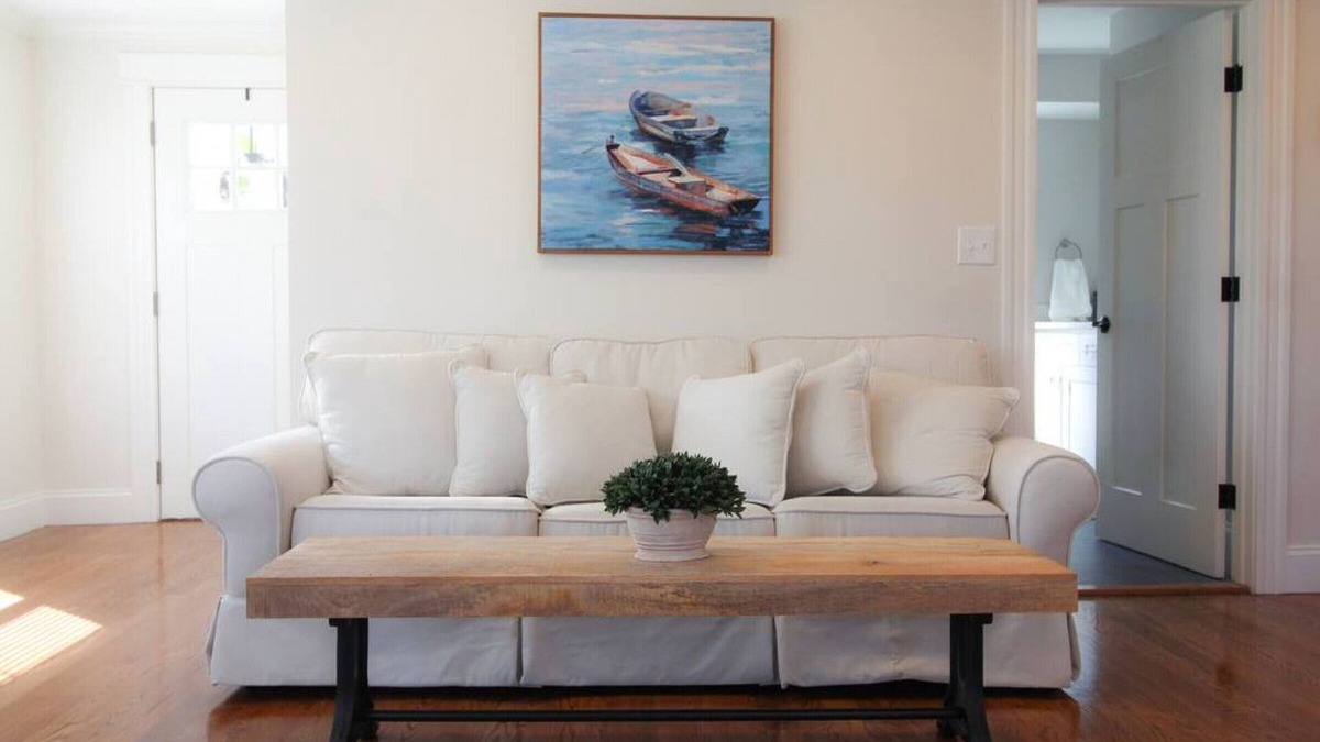 Somerville Condo | Spacious Renovated Home Minutes to City w/Parking