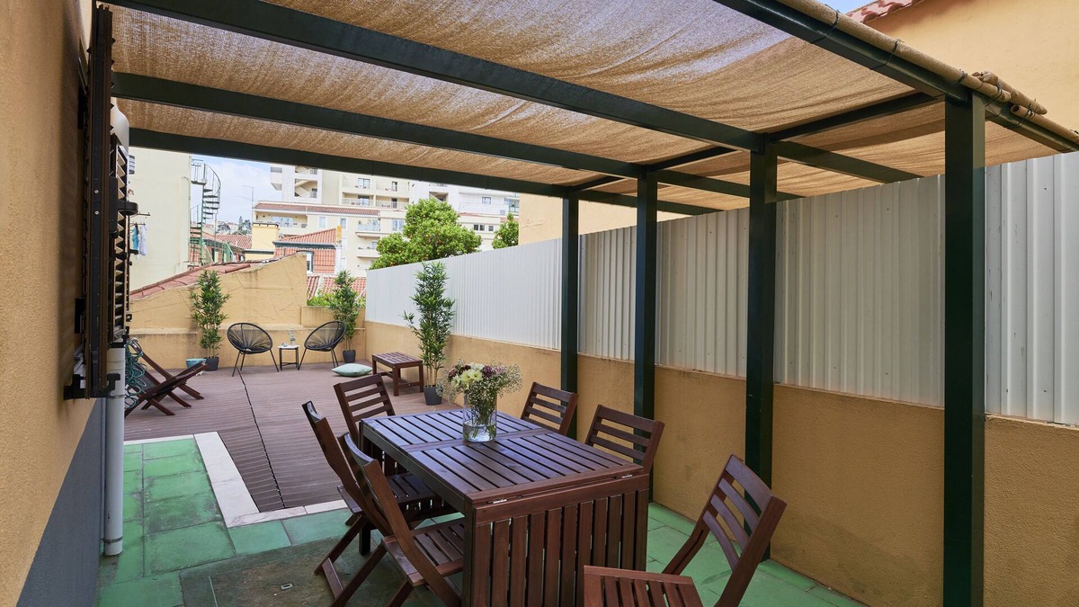 Lisbon Old Town Apartment | Spacious &Renovated w Amazing Patio, By TimeCooler