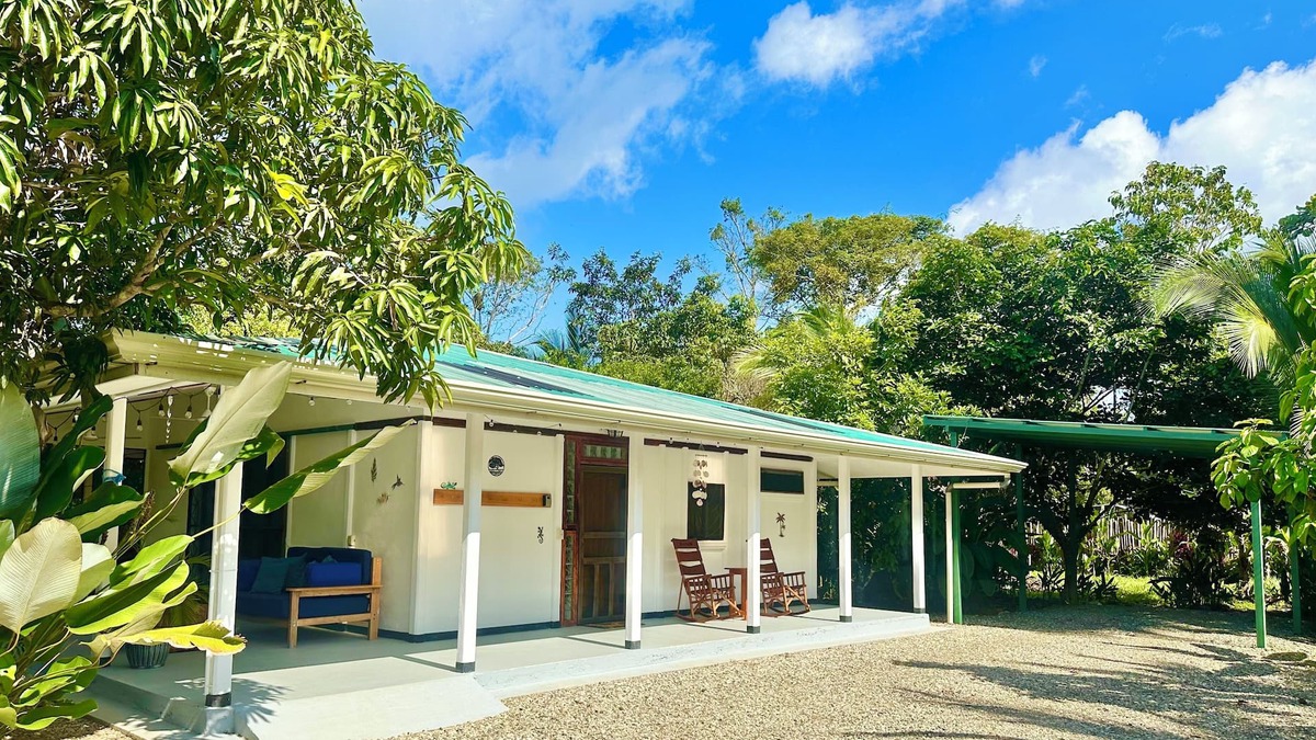 Puerto Jimenez House | Spacious rental home on the outskirts of Puerto Jimenez with WiFi, AC & garden