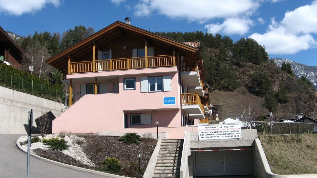 Cavalese Apartment | Spacious Retreat, Cavalese