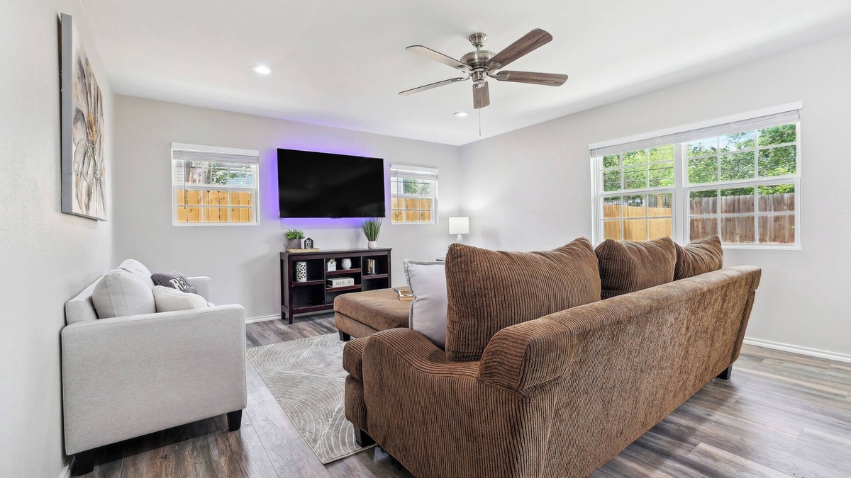 Shearer Hills - Ridgeview House | Spacious San Antonio Retreat w/Private Patio!