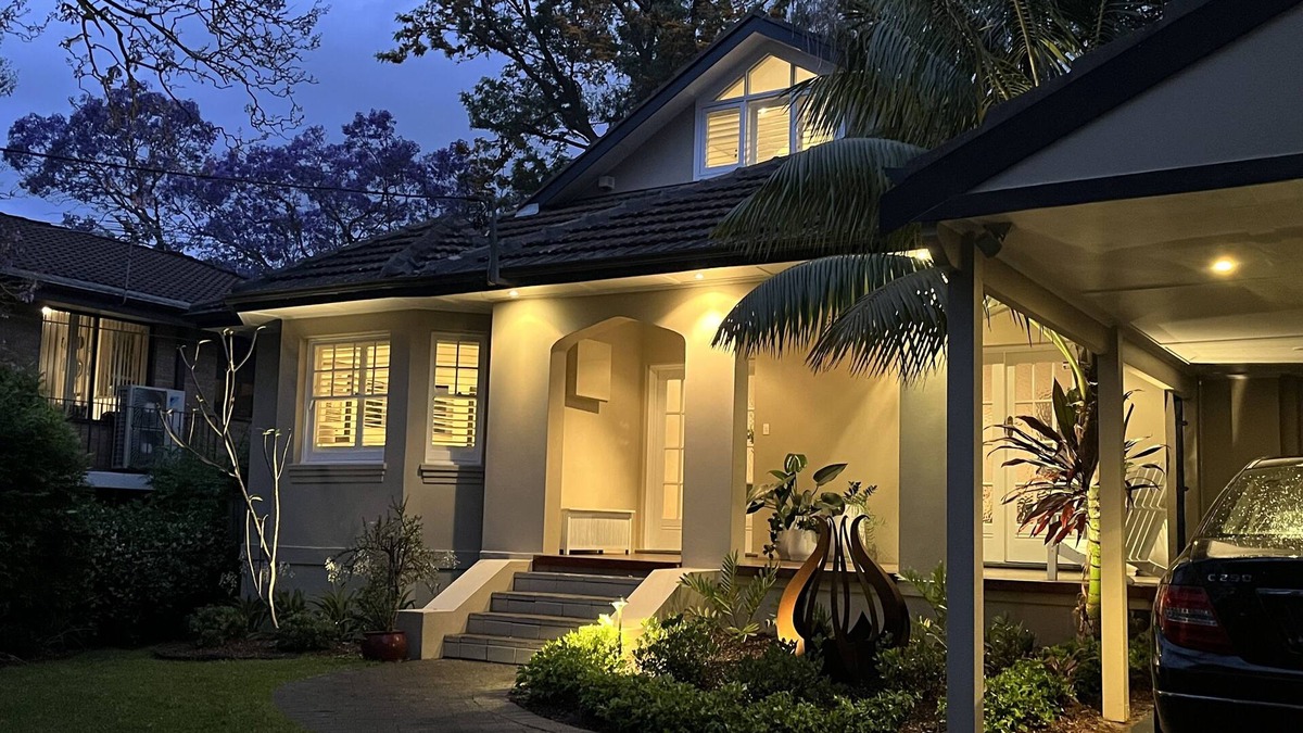 Seaforth House | Spacious Seaforth Stunner