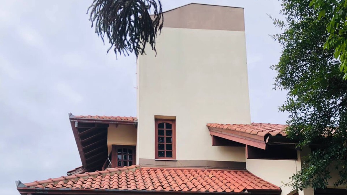 Santos Dumont House | Spacious Serrano Style House in Greater Porto Alegre