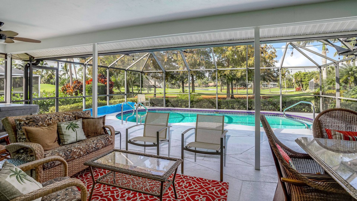 Lely Golf Estates House | Spacious, Snowbird-Friendly Gem with Golf Course & Pond View plus a Private Pool