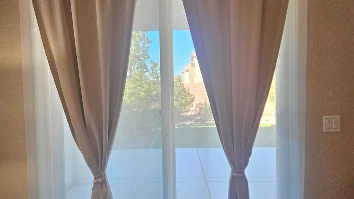 Providence Apartment | Spacious studio in fabulous Las Vegas with WiFi, AC