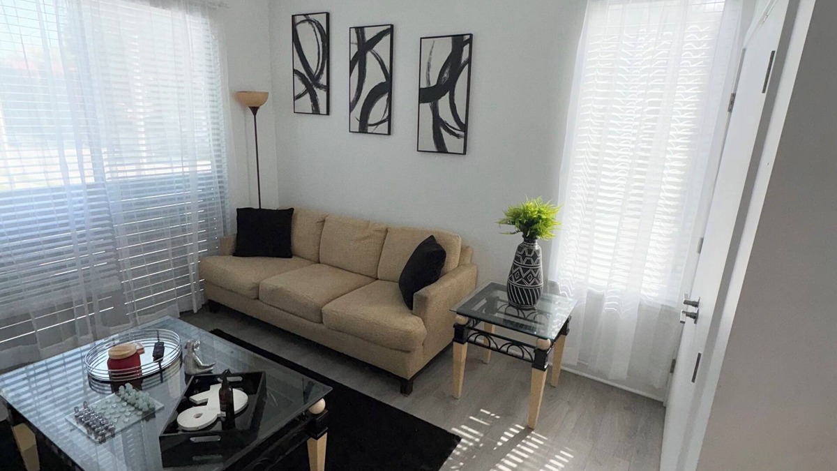 Kansas City Apartment | Spacious Studio Living with Lounge Space — Close to Downtown & Hospitals!