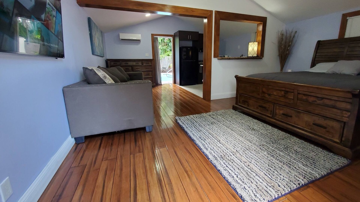Meadows Apartment | Spacious studio with pool and 75" 4k TV in Old Town