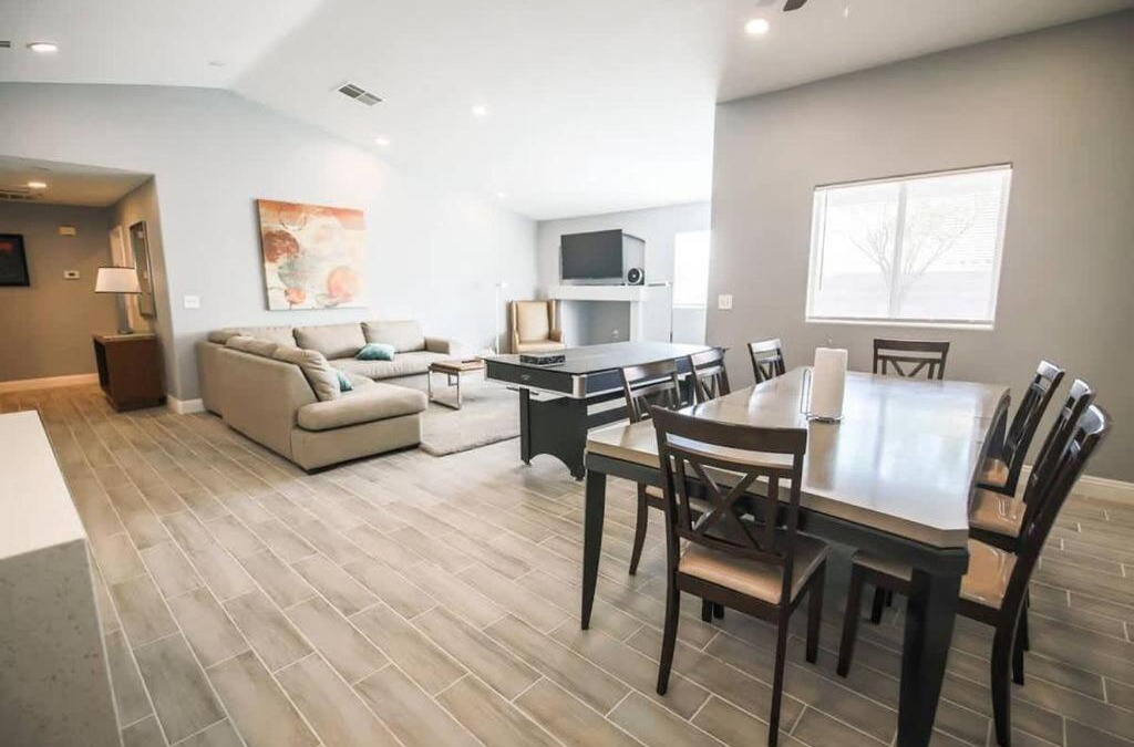 North Las Vegas House | Spacious Stylish and Convenient