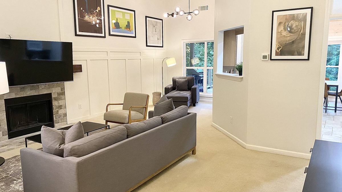 Sharpsburg House | Spacious, Stylish, Home Away, Near Trilith Studios
