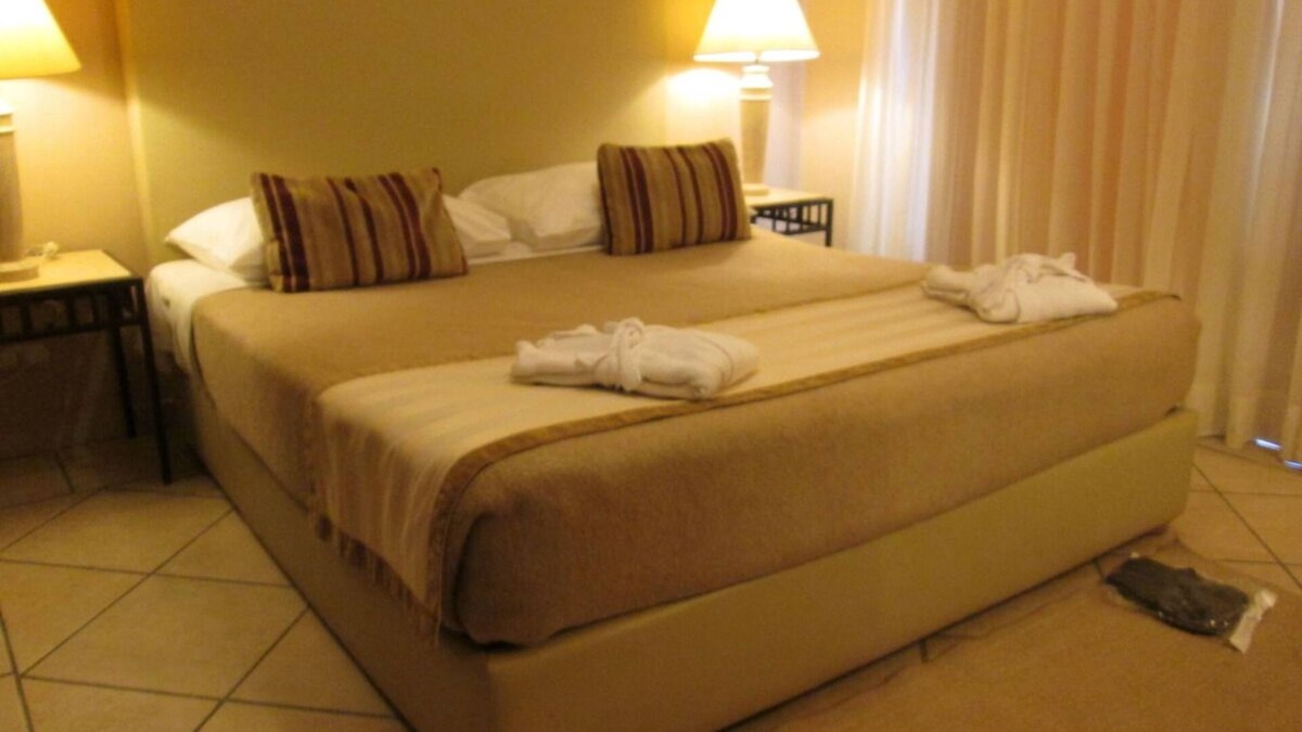 Al Mamsha El Seyahi Hotel | Spacious Suite Near Jungle Aqua Park - Family Friendly Escape