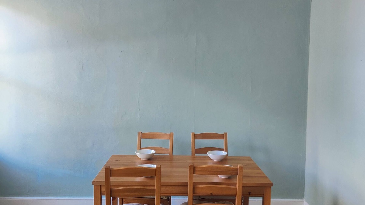 Camberwell Apartment | Spacious&sunny 1-bedroom flat: excellent transport links to airports¢ral LDN