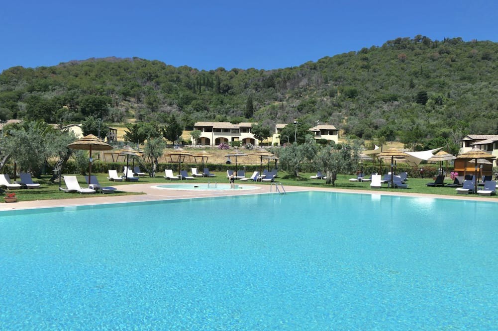 Suvereto Apartment | Spacious two-room apartments (about 45 sq m), featuring a large living room with equipped kitchenette and double sofa bed, double bedroom and bathroom with shower. Large covered first floor balcony.They are also equipped with:Bed linen and towels,dis