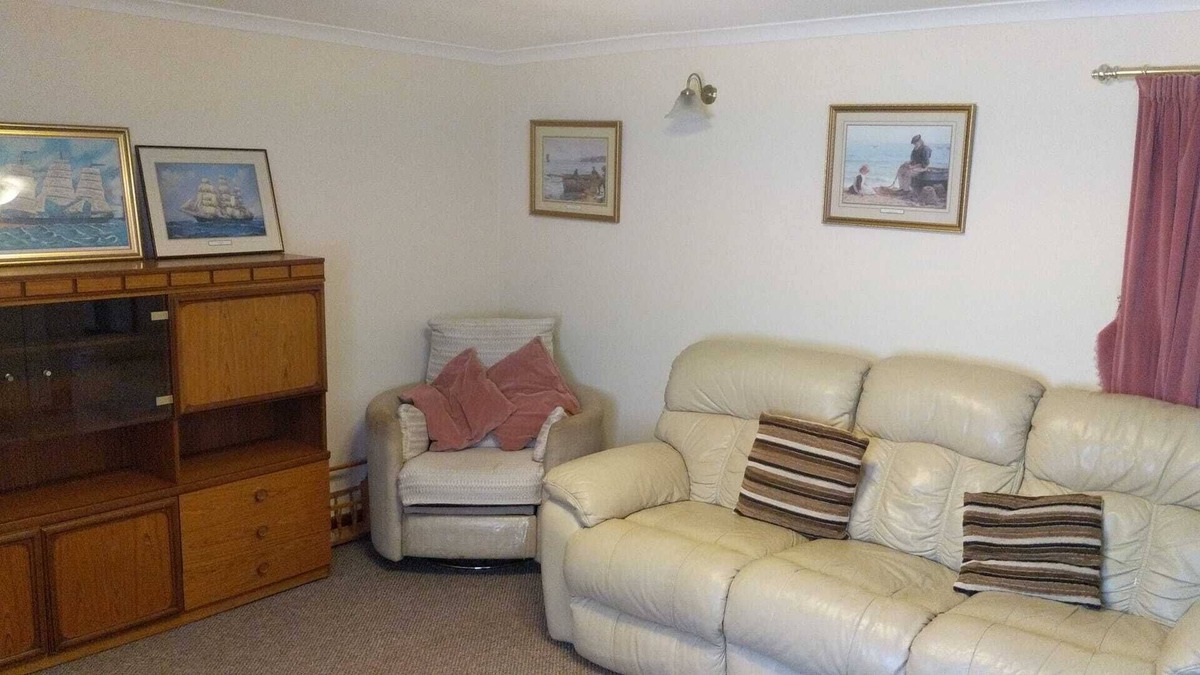 Buckie House | Spacious three bedroom family home for a comfortable holiday in Portknockie