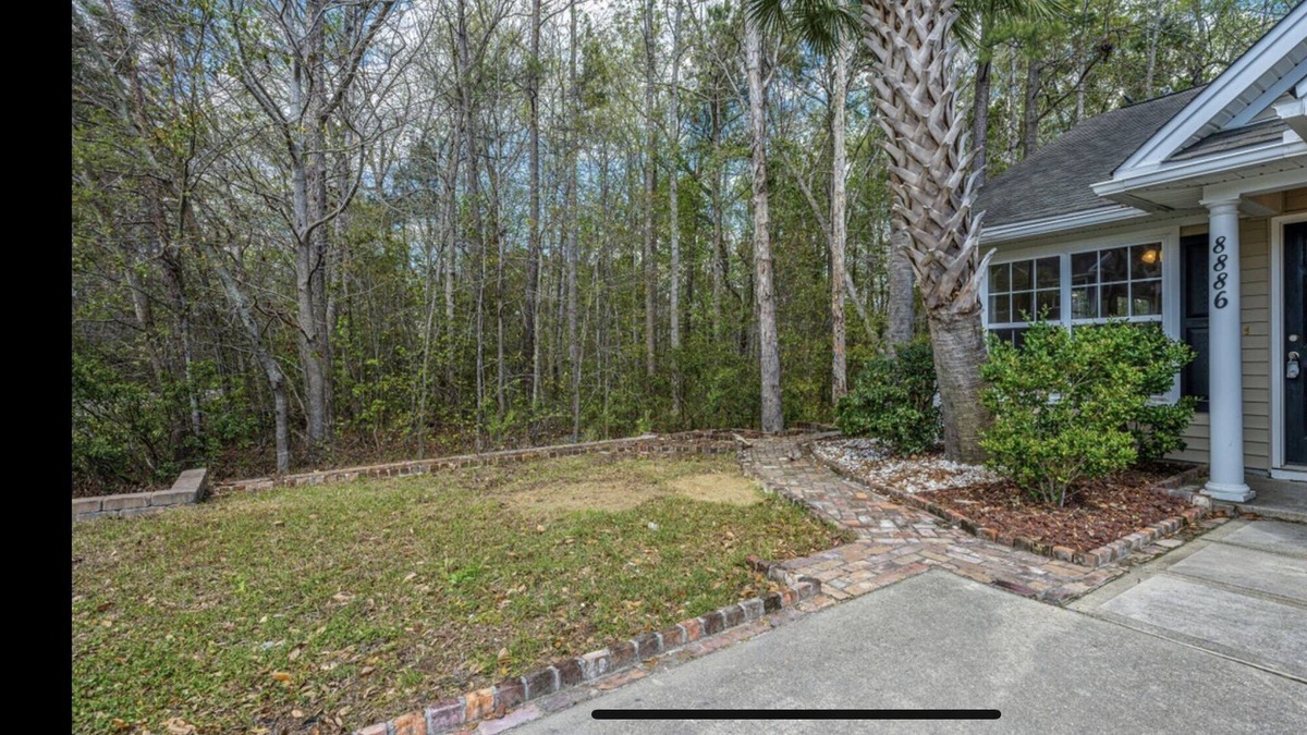 North Charleston House | Spacious townhome - quiet location surround by wooded area