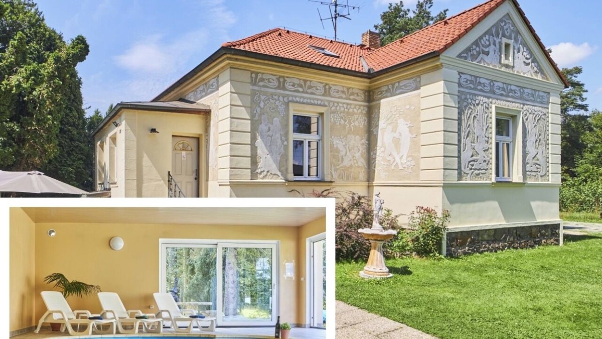 Plana nad Luznici Villa | Spacious two-storey villa with heated indoor pool, sauna and large garden