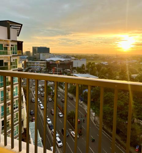Iloilo Apartment | Spacious Unit with City View at Iloilo Business Park
