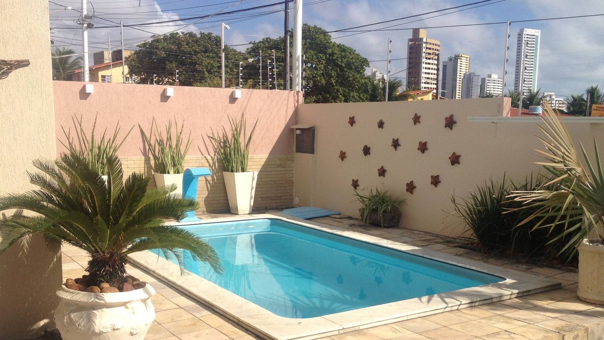 Ponta Negra House | Spacious, ventilated and welcoming.