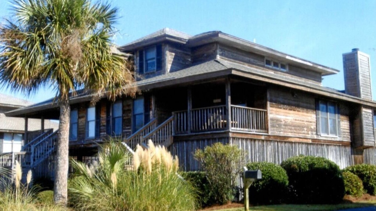 Oceanmarsh Subdivision House | Spacious Villa! Ocean & Marsh Right Out Your Door!nGorgeous Sunrises & Sunsets!