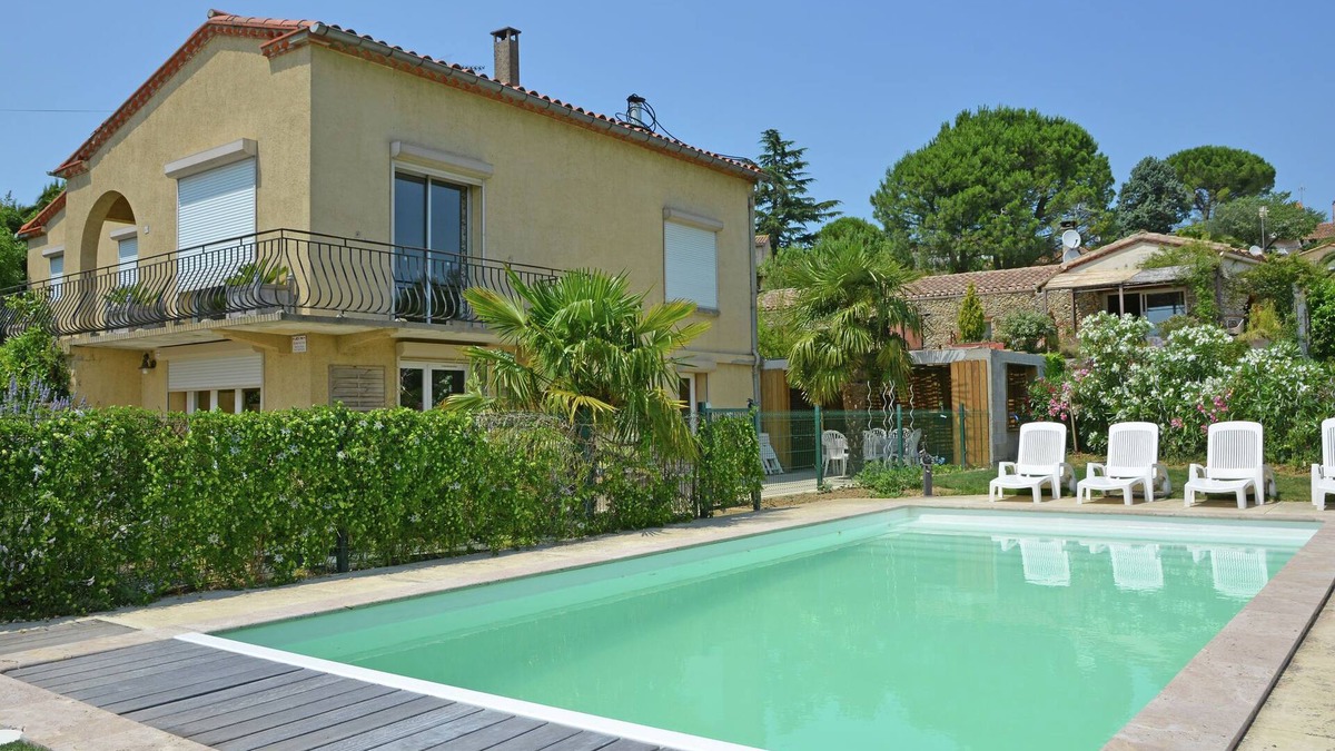 Carcassonne Villa | Spacious Villa Retreat in Carcassonne