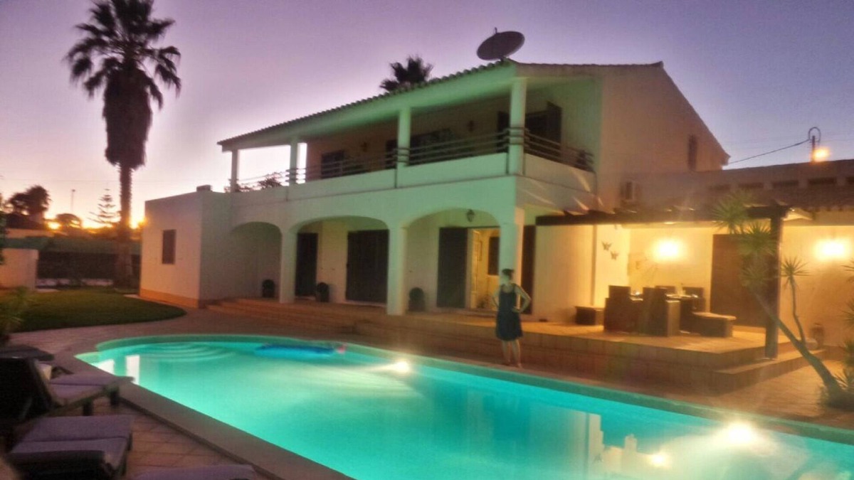 Maca Villa | Spacious villa w/ heated pool, tennis court & hot tub (only 30 min. from Lisbon)