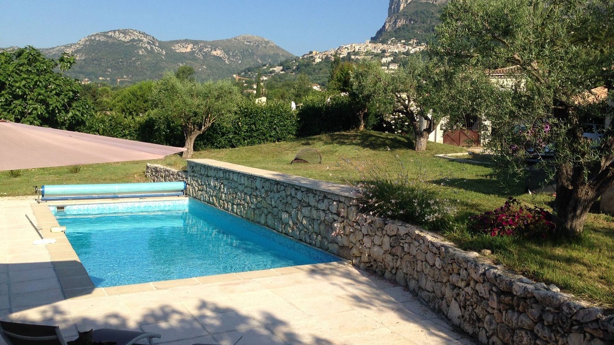 Saint-Jeannet House | Spacious villa with private pool and panoramic mountain views