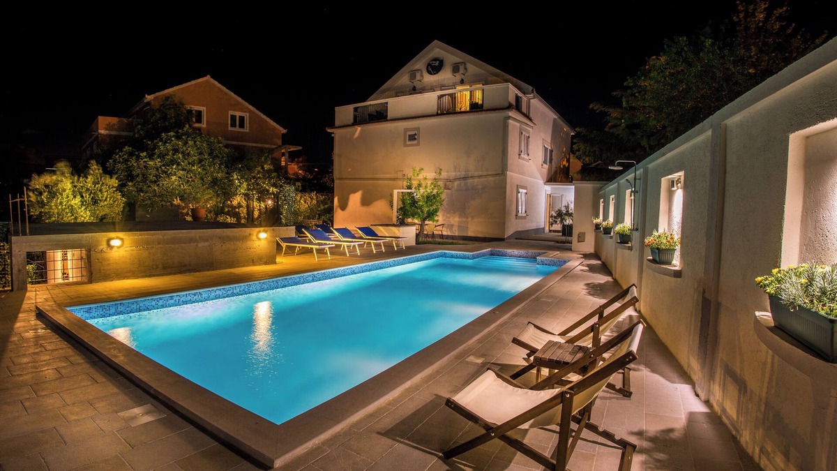 Durasevici Villa | Spacious villa with an outdoor swimming pool