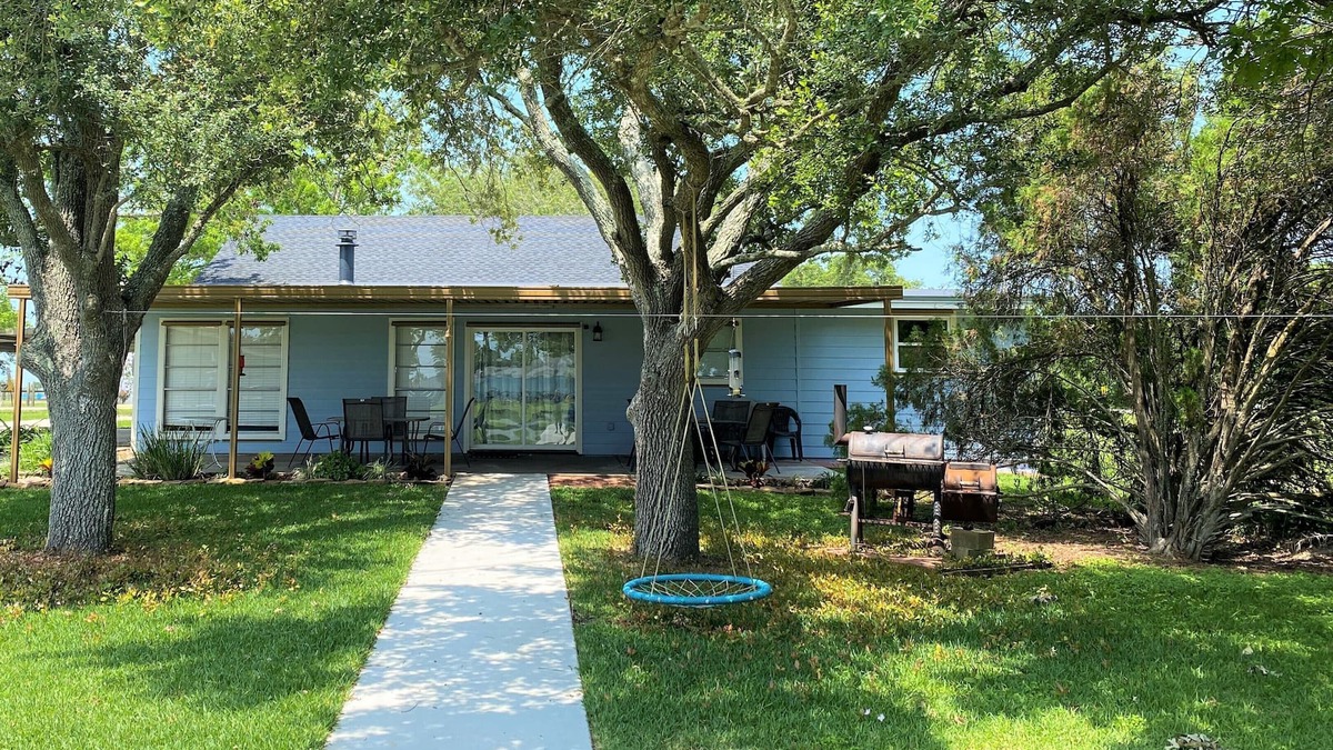 Cedar Lane House | Spacious Waterfront Home on Caney Creek