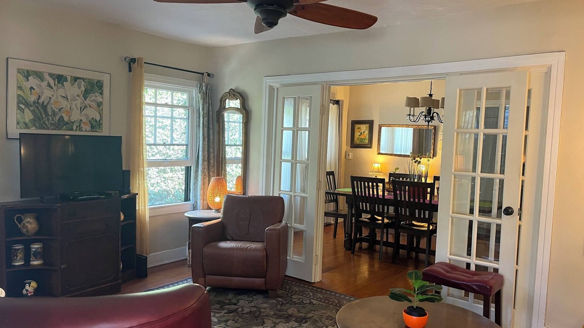 Sunset Junction House | Spanish Silver Lake Bungalow circa 1920
