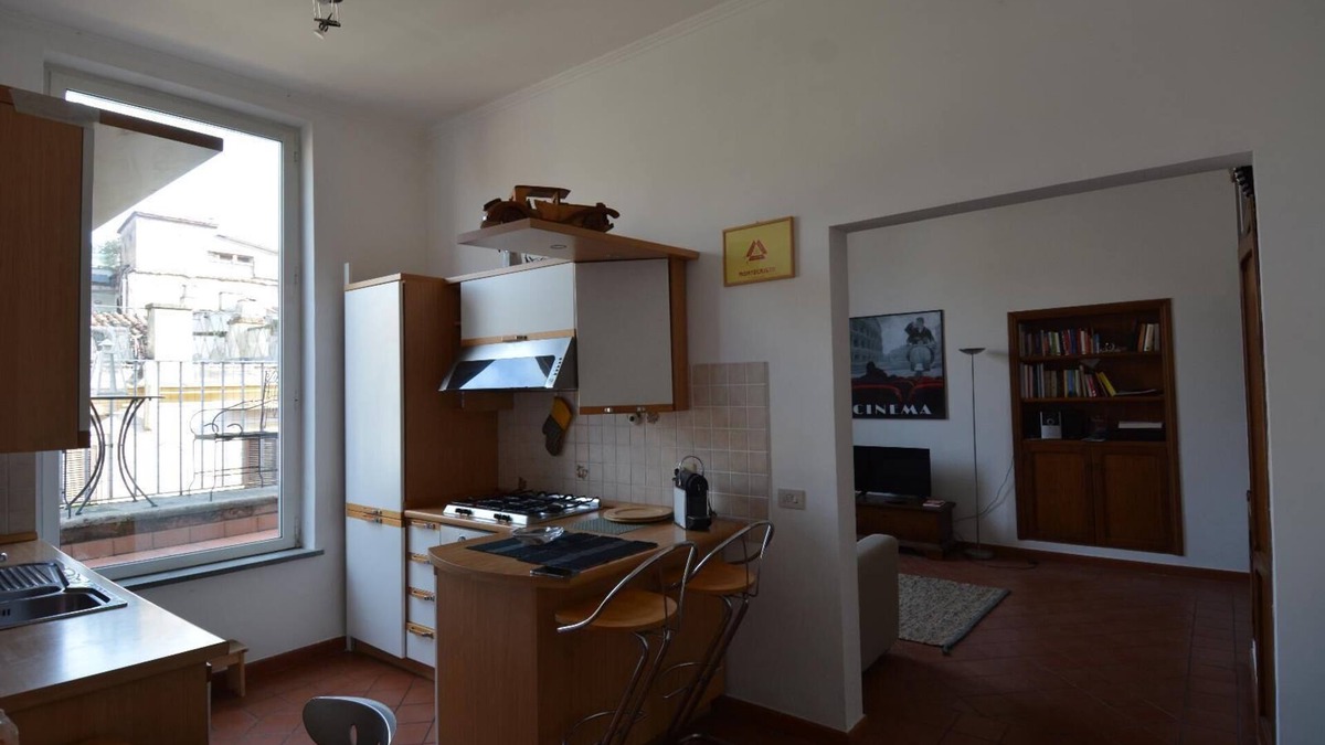 Rione VI Parione Apartment | Spanish steps penthouse terrace