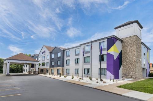 Onalaska Hotel | Spark by Hilton La Crosse Onalaska